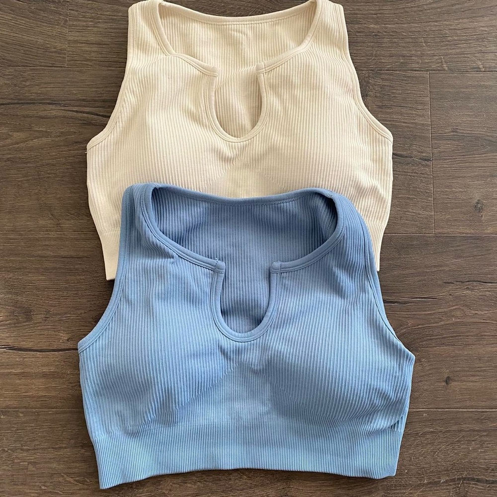 Tank top size medium